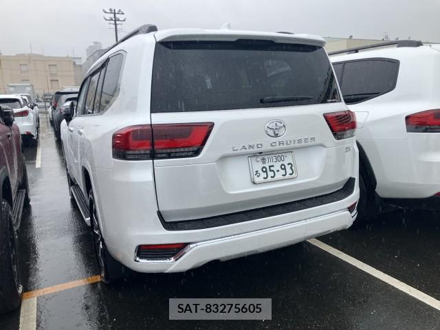 Toyota LAND CRUISER 2025-04 7871698-2