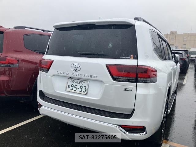 Toyota LAND CRUISER 2025-04 7871698-3