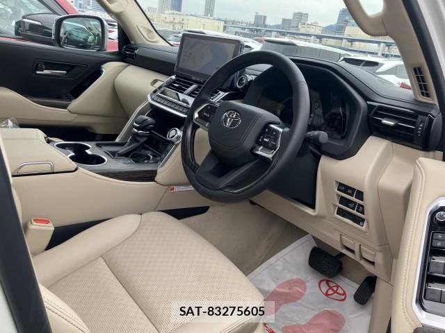 Toyota LAND CRUISER 2025-04 7871698-5