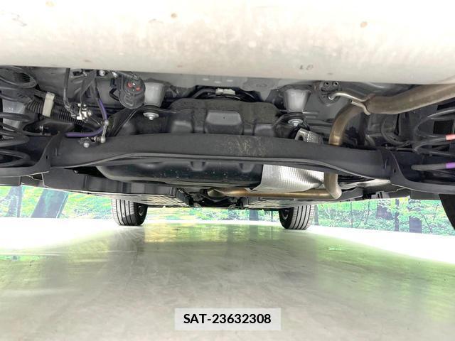 Lexus LBX 2024-07 7868225-18