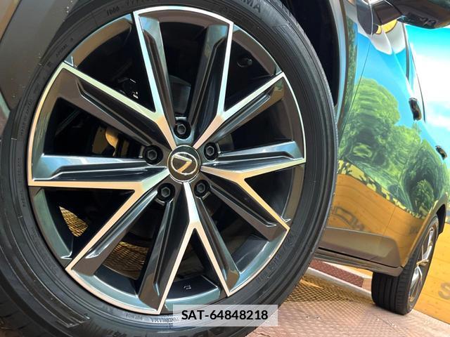 Lexus LBX 2024-08 7869212-12