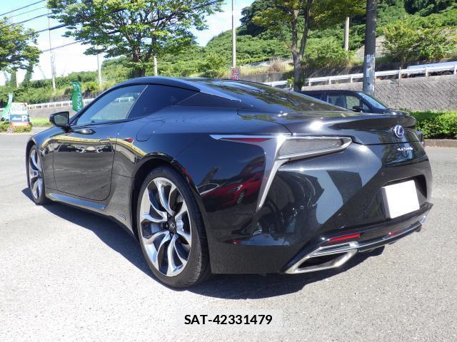 Lexus LC 2021-06 7872647-12