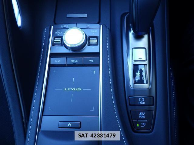 Lexus LC 2021-06 7872647-16