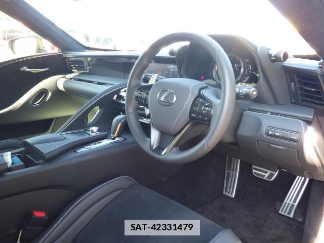 Lexus LC 2021-06 7872647-5