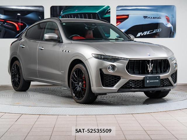 Maserati LEVANTE 2021-04 7870383-15