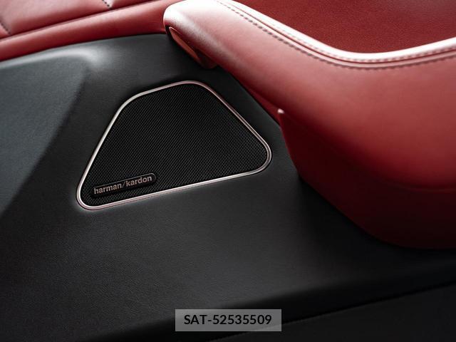 Maserati LEVANTE 2021-04 7870383-6