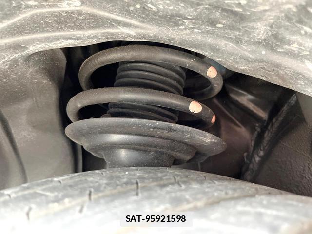 Subaru LEVORG 2022-06 7870075-19