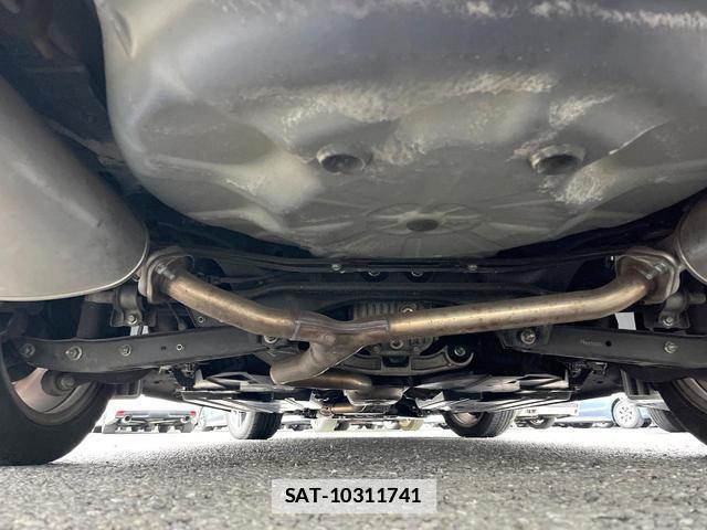 Subaru LEVORG 2018-09 7870076-18