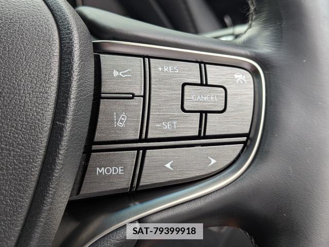 Lexus LS 2018-03 7867366-6