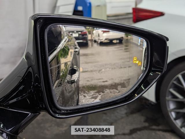 Lexus LS 2021-05 7867367-9