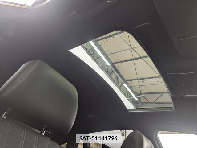 Lexus LS 2018-06 7867369-16