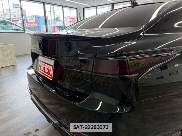 Lexus LS 2024-05 7872308-11