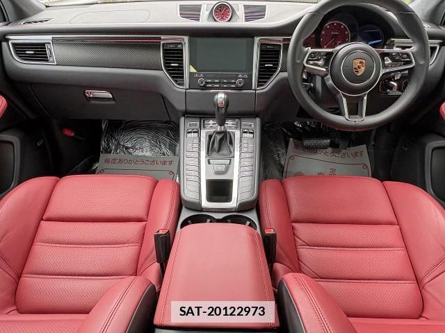 Porsche MACAN 2016-09 7867653-2
