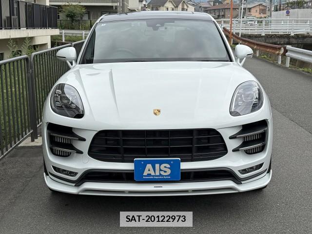 Porsche MACAN 2016-09 7867653-9
