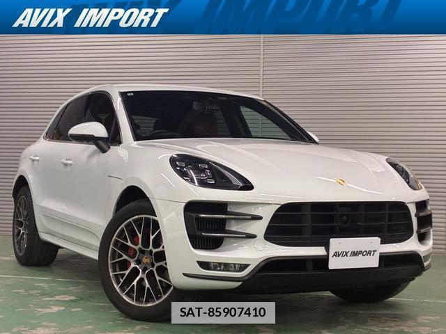 Porsche MACAN 2018-12 7871518-0