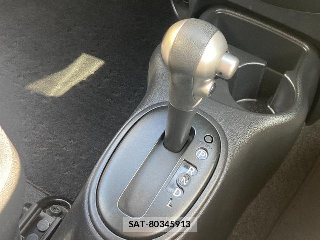 Nissan MARCH 2017-07 7869901-13
