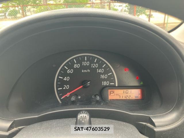 Nissan MARCH 2014-02 7871398-17