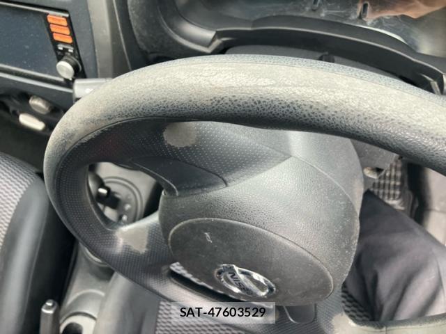 Nissan MARCH 2014-02 7871398-9