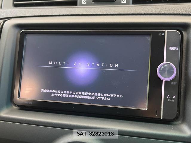 Toyota MARK X 2013-02 7870412-2