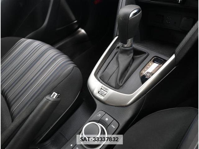 Mazda MAZDA2 2021-05 7871381-9
