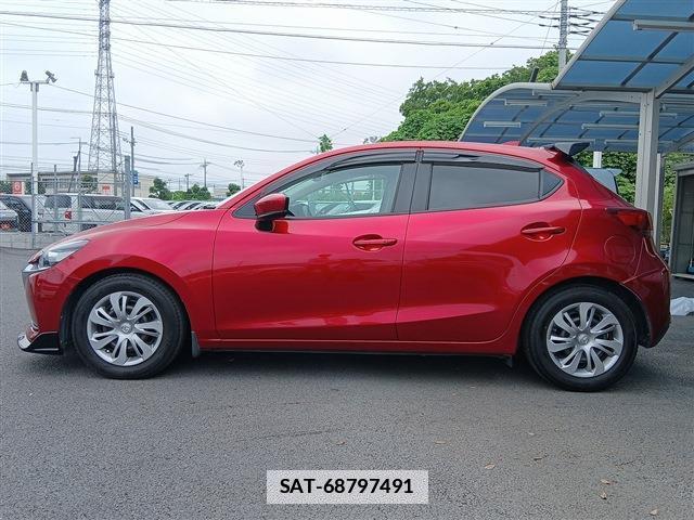 Mazda MAZDA2 2021-08 7872290-9