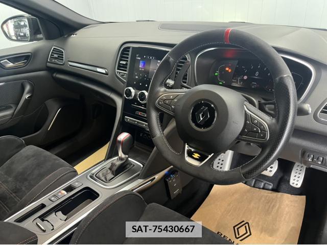 Renault MEGANE 2023-01 7872262-1