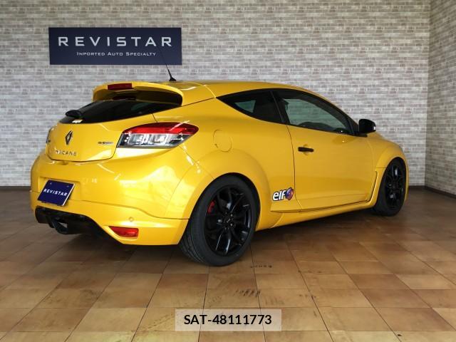 Renault MEGANE 2015-05 7872388-1
