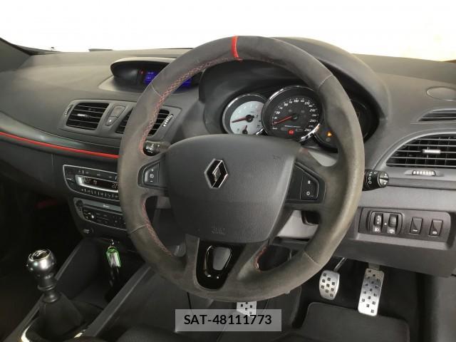 Renault MEGANE 2015-05 7872388-8