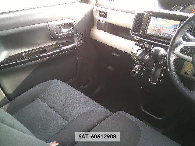 Daihatsu MOVE 2021-03 7869601-9