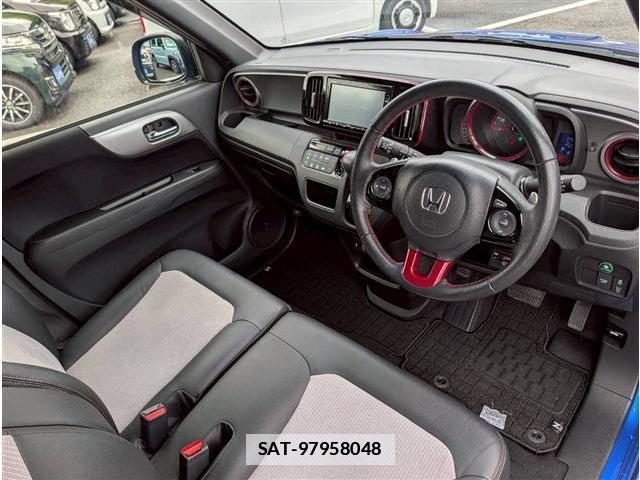 Honda N-ONE 2018-04 7872072-12