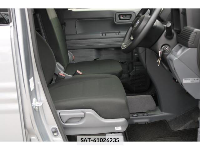 Honda N-VAN 2025-09 7870121-2