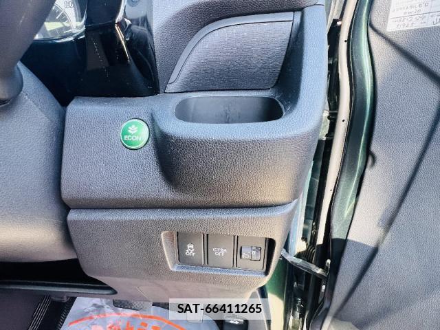 Honda N-WGN 2018-03 7869364-19