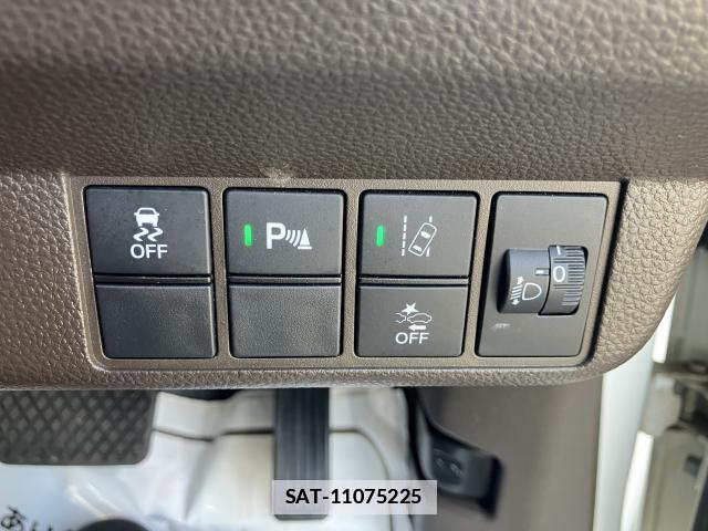 Honda N-WGN 2021-04 7869602-13