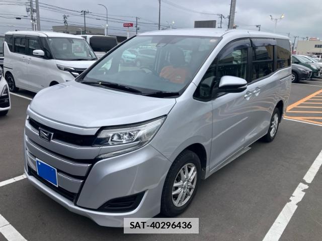 Toyota NOAH 2017-09 7867357-0