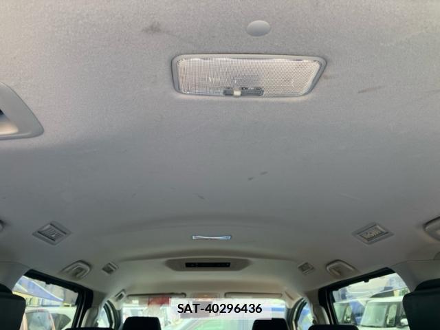 Toyota NOAH 2017-09 7867357-18