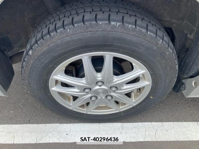 Toyota NOAH 2017-09 7867357-4