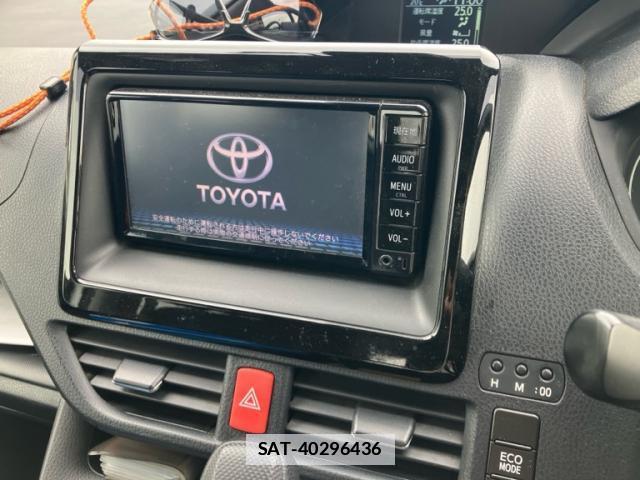 Toyota NOAH 2017-09 7867357-6