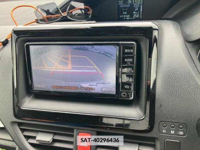 Toyota NOAH 2017-09 7867357-9