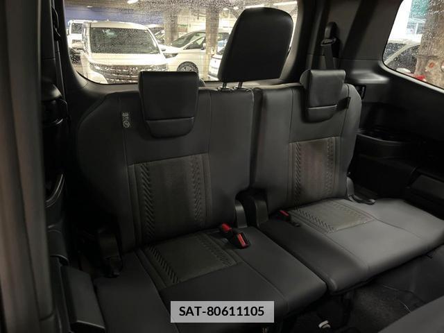 Toyota NOAH 2026-06 7867602-9
