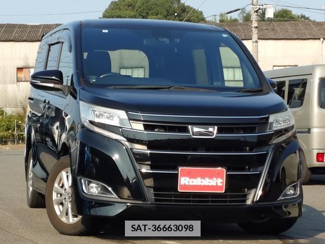 Toyota NOAH 2017-07 7867655-0