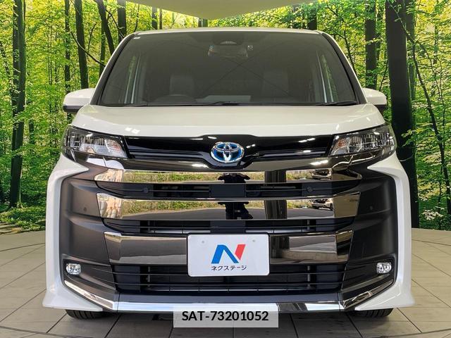 Toyota NOAH 2024-04 7867846-14
