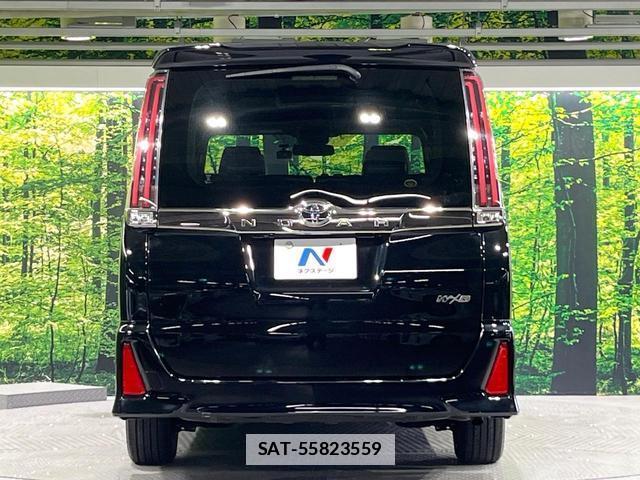 Toyota NOAH 2018-02 7868147-14