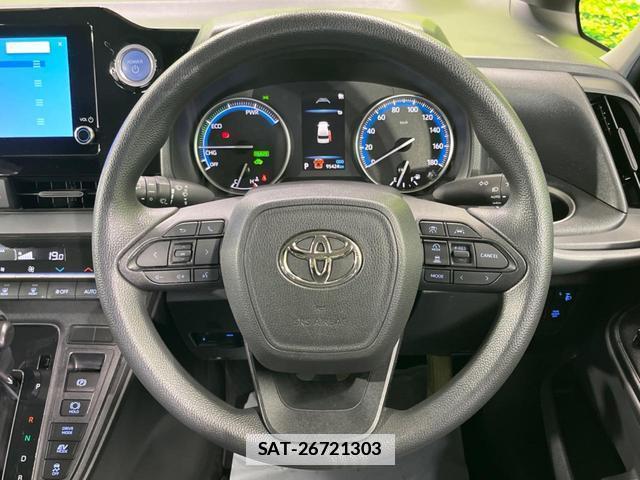 Toyota NOAH 2022-03 7868405-11