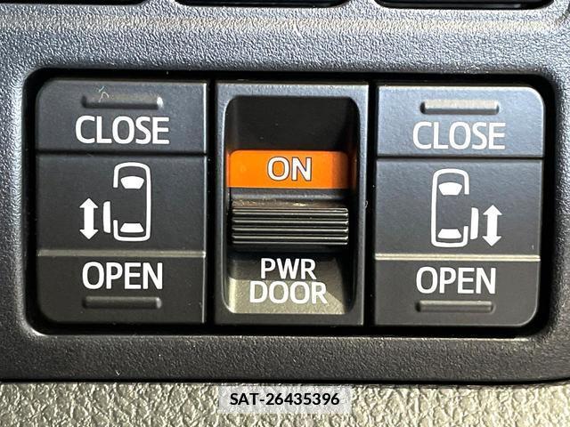 Toyota NOAH 2020-11 7868428-5