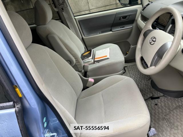 Toyota NOAH 2007-12 7868944-10