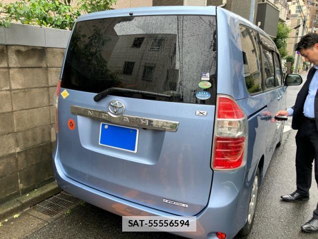 Toyota NOAH 2007-12 7868944-13