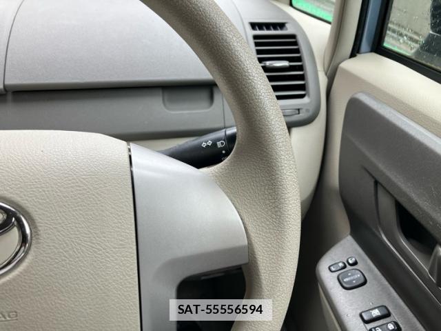 Toyota NOAH 2007-12 7868944-16