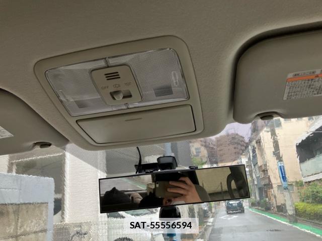 Toyota NOAH 2007-12 7868944-19