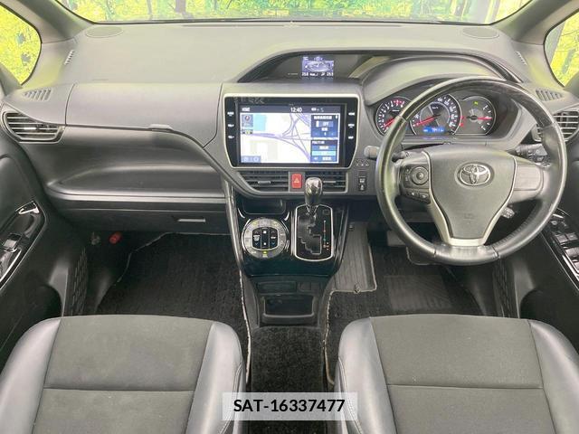 Toyota NOAH 2020-10 7868993-1