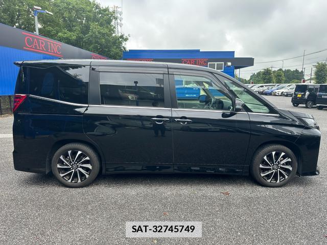 Toyota NOAH 2023-06 7869754-9